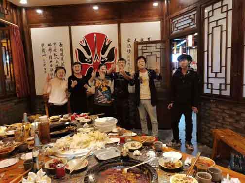 成都通风乾云科技-员工国庆节欢庆活动